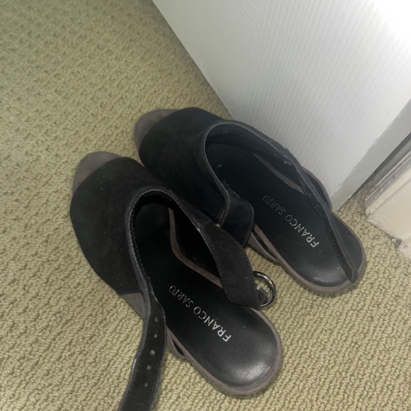 Franco Sarto Black Suede Heels Size 8 - Picture 3 of 3